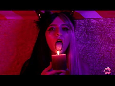 ❤️ Passionate Blowjob e tsoang ho Sexy Succubus e nang le Phethahatso ea Molomo ❤ ﹏